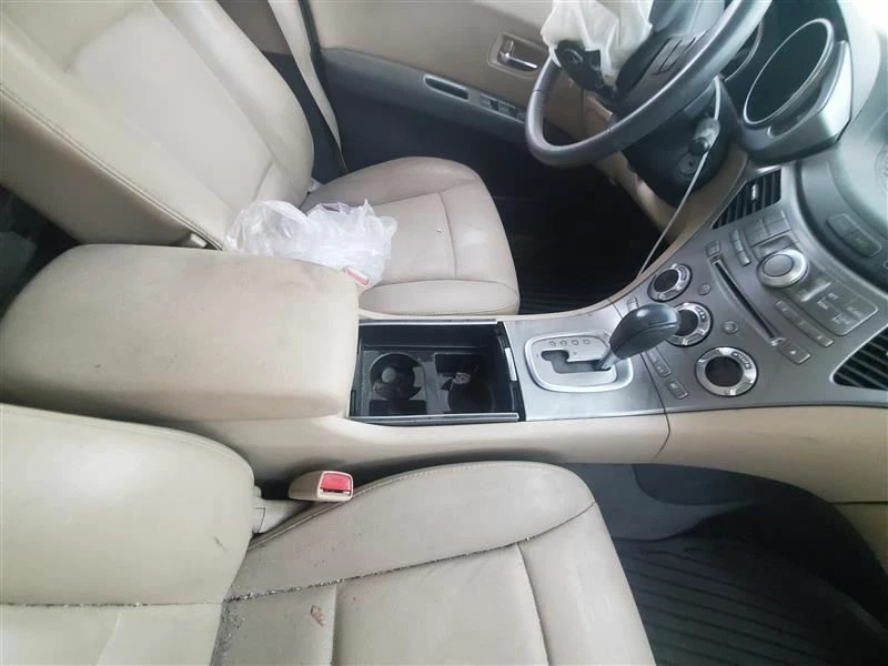 Консоль на переднем этаже подходит для 07 TRIBECA 719 - Изображение 2 из 4