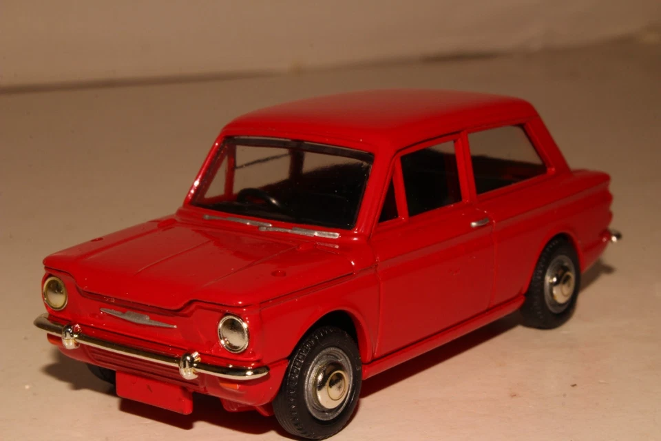 Vanguards VA2600 Hillman IMP rojo, escala 1:43 en caja Foto 2 de 4
