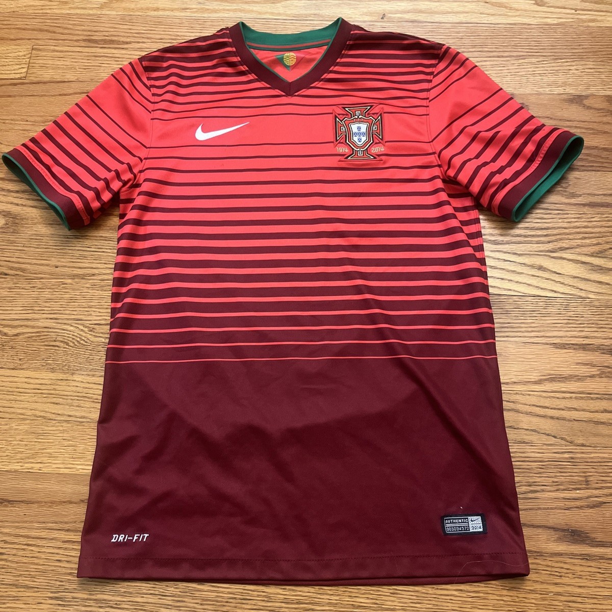 PORTUGAL 2014 2015 HOME FOOTBALL SHIRT SOCCER JERSEY NIKE Small