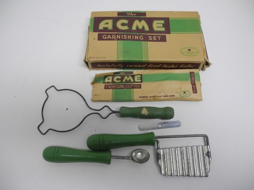 Vintage 1935 ACME 5 Piece Garnishing Set with Box