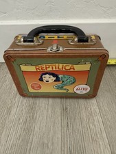 1998 Big Circus Side Show Metal Lunchbox Accoutrements #10400 Freaks Tin