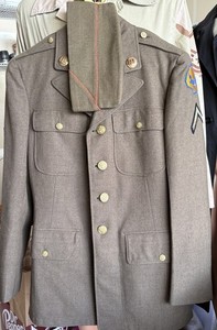 WW II US Army Men’s Dress 4-Pocket Uniform
