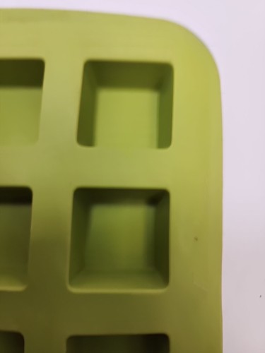 IKEA Silicone ICE CUBE TRAY/Candy Wax Chocolate Mold - Picture 10 of 13