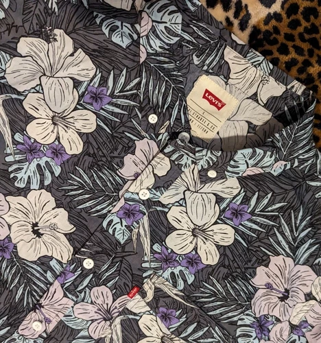 VTG Levis HAWAIIAN Hibiscus PURPLE Shirt Red Tab Button Men L EUC #698