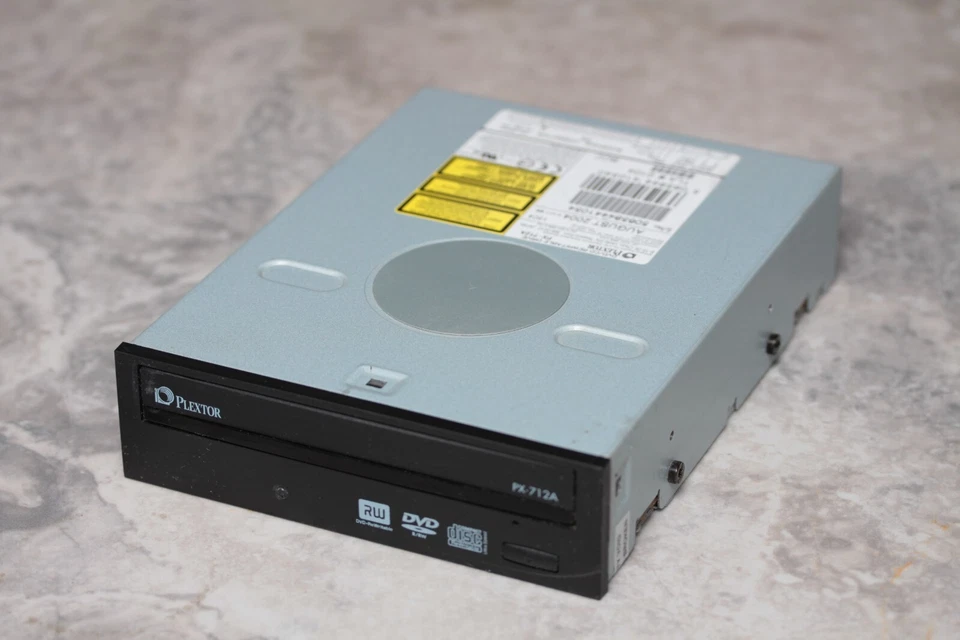 ATA/IDE Plextor PX-712A DVD±R/RW CD-R/RW internal optical drive Black - Image 2 of 4