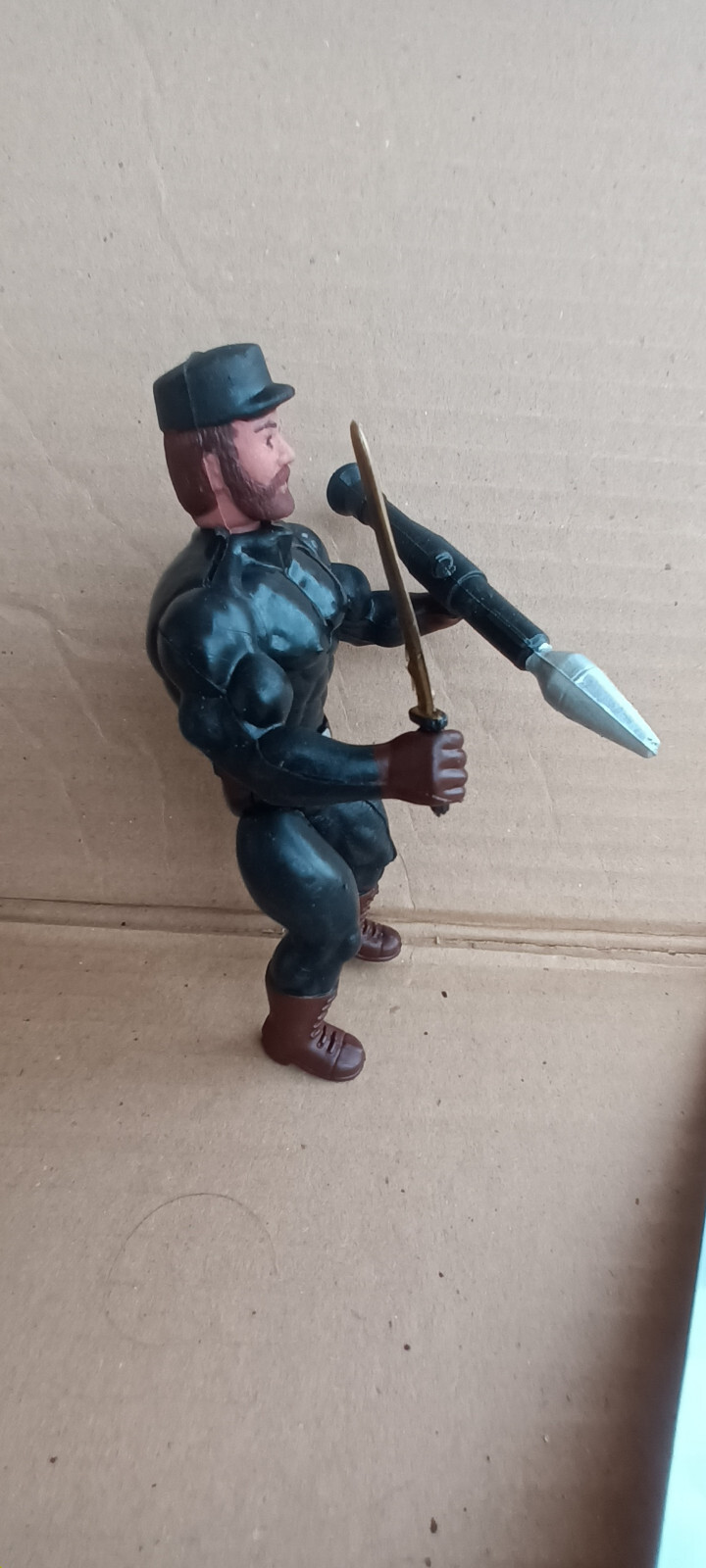 Picture 4 of 8