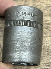 Vintage Indestro ~1226-D-1  ~ 13/16" 1/2" Dr. 12 Pt. Socket.