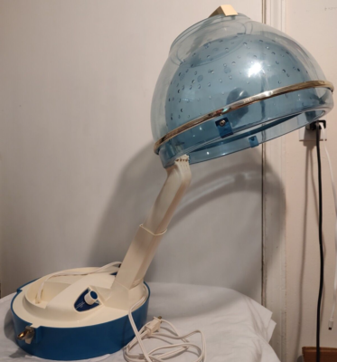 Ameri Vintage used ブルーサロンペット Vintage Lady Sunbeam Hair Dryer Controlled Heat Bonnet 1960's