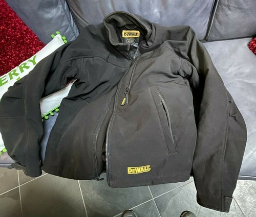 dewalt soft shell jacket