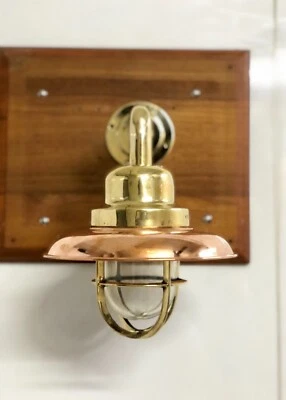 Klassische goldene Messing-Wandleuchte - nautischer Stil Kupferschirm Außende... - Bild 1 von 4