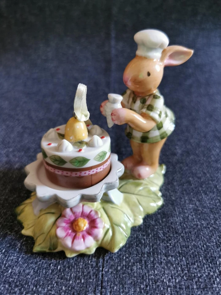 Villeroy Boch Bunny Family Hase Hasenjunge Bäcker Eastern Ostern mit Torte OVP