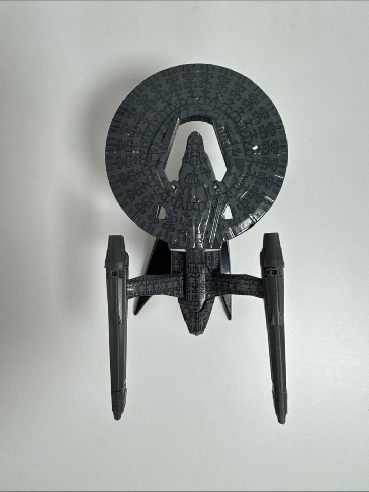 Hot Wheels Star Trek USS Vengeance Die Cast Metal Model - No Box - Image 4 of 4