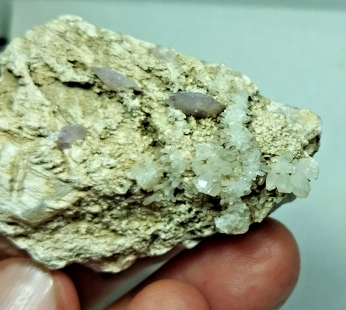 Pink Apatite Combine With Quartz On A Feldspar Matrix from Skardu,Pakistan. - Picture 11 of 13