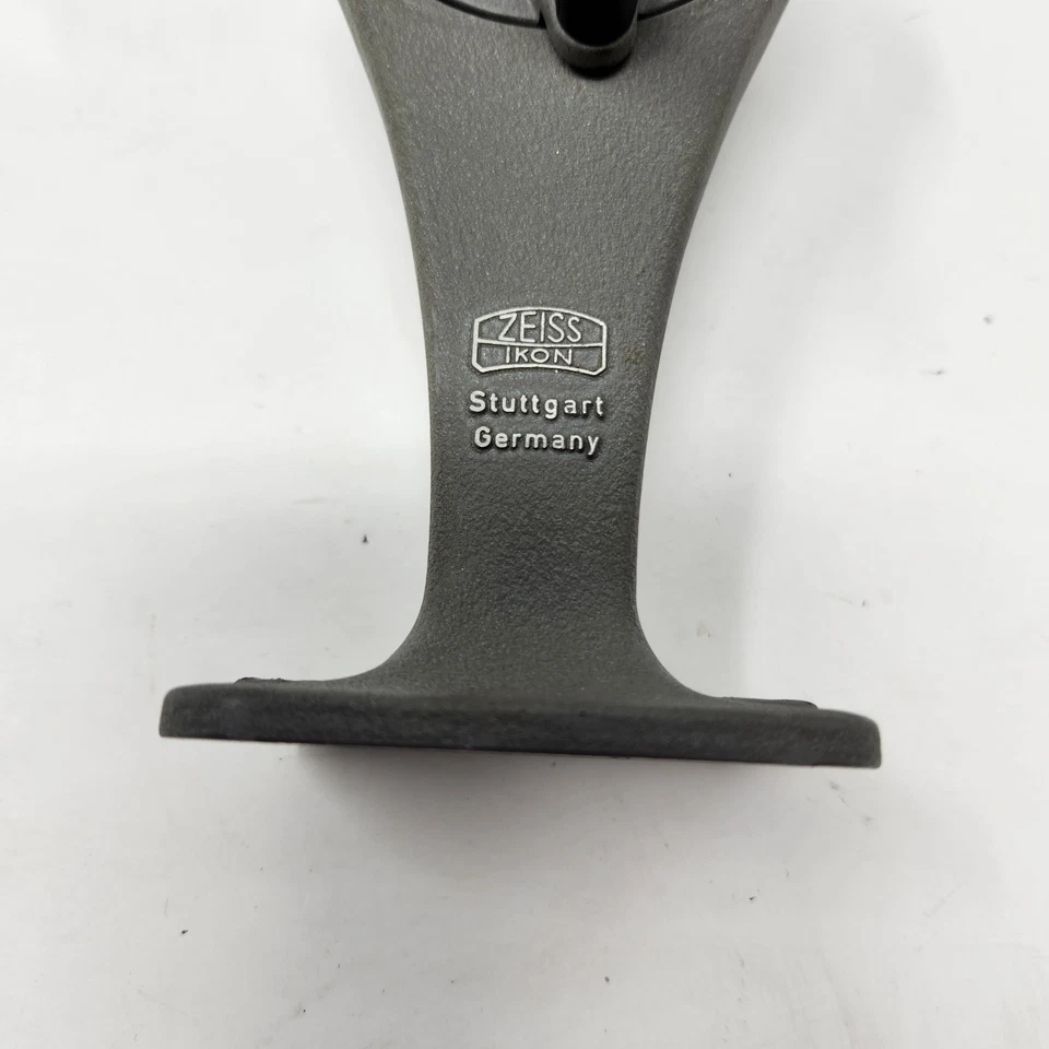 Zeiss Ikon Vintage 16mm Film Winder Only One Side Great Condition Moves Well Foto 2 de 4