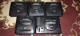 SEGA GENESIS MODEL 2 VIDEO GAME CONSOLE ONLY LOT OF 5 FOR PARTS READ DESCRIPTION
