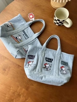 Cartoon Snoopy Embroidered Canvas Bag: Large Capacity, Portable, Handheld NEW