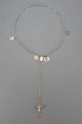 Very beautiful and old solid silver rosary, France late 19th early 20th century.