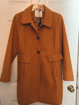 Gorgeous Women s NWT Winter Dress Coat Size Large
