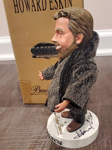 Howard Eskin Bobblehead Autograph Diamond + Mink Fur 94 WIP Philadelphia Eagles - Picture 11 of 24