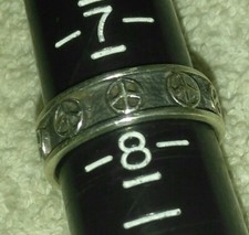 925 Sterling Silver ring Peace Symbol Band size 7 1/2 women's