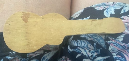 Elvis Presley Pen Wooden Guitar-Shaped Holder E.P.E. Official Product - Picture 2 of 5