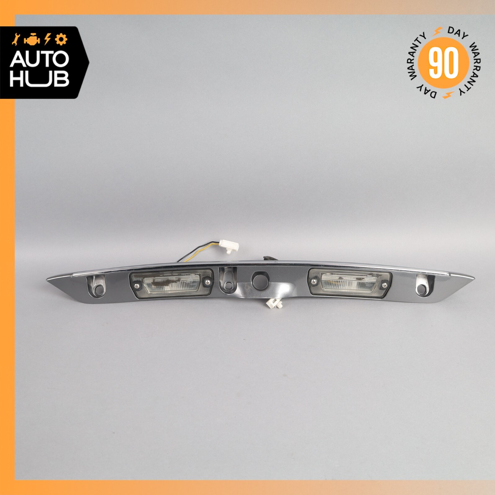 02-07 Maserati Spyder 4200 M138 Rear Trunk Lid Moulding Plate w/Lights OEM 61k