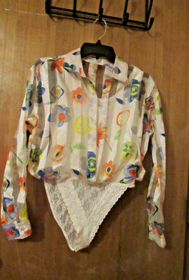 so pretty *Cache *bodysuit Ladies women sheer button shirt- blouse Size S NWOT