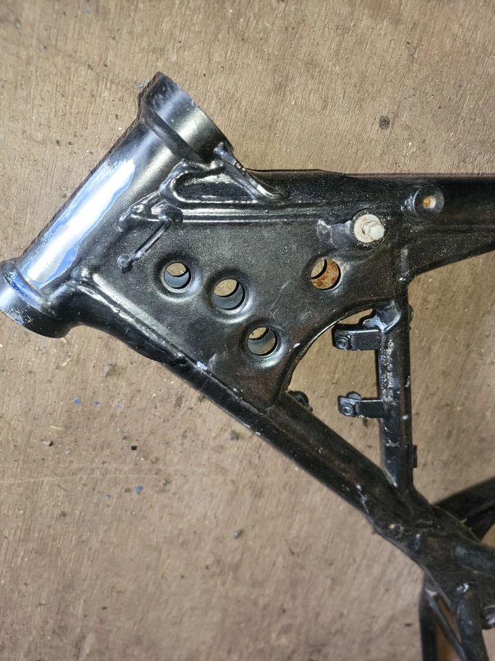 ✅Marco 2000 YZ80 chasis principal base subchasis YAMAHA YZ80 GENUINO OEM 1993-2001 Foto 3 de 4