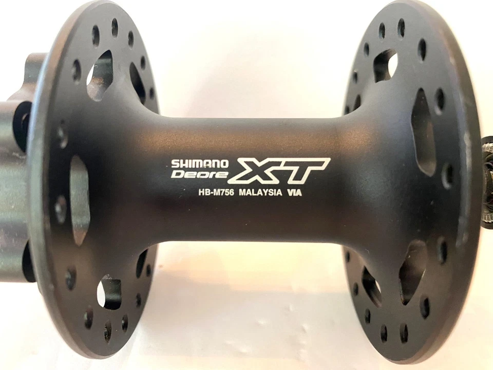 new Shimano HB-M756 Deore XT FRONT HUB 36° 100mm with Skewer 6 bolt Disc - Image 2 of 4