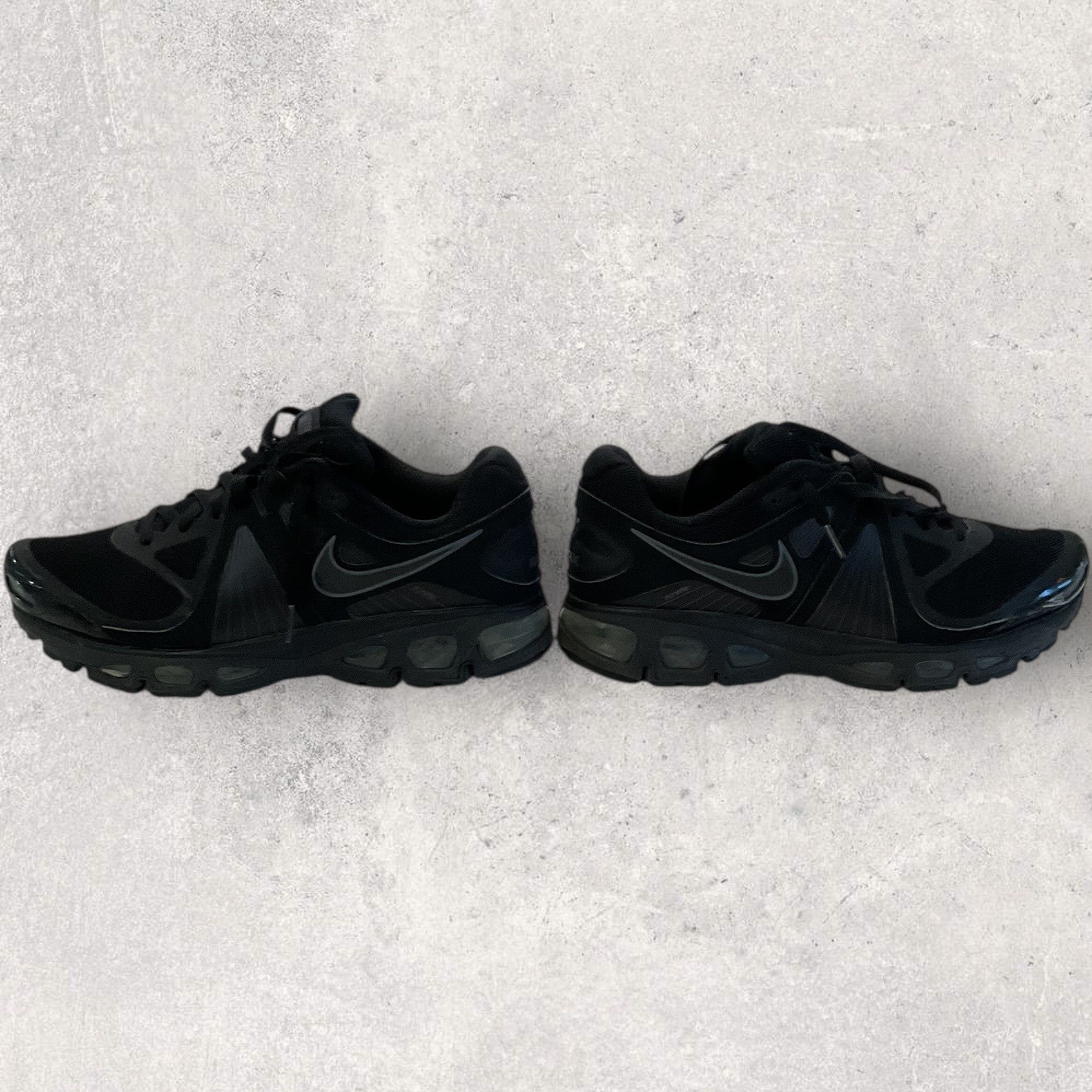 Nike Air Max Men's Black Cushioned Running Shoes … - image 3