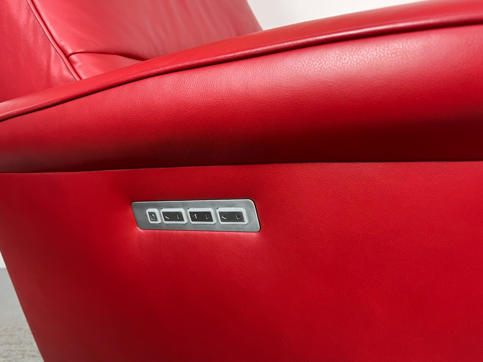 *NEW* Ekornes Stressless Medium MIKE Powered Adjustable Leather Recliner Ottoman