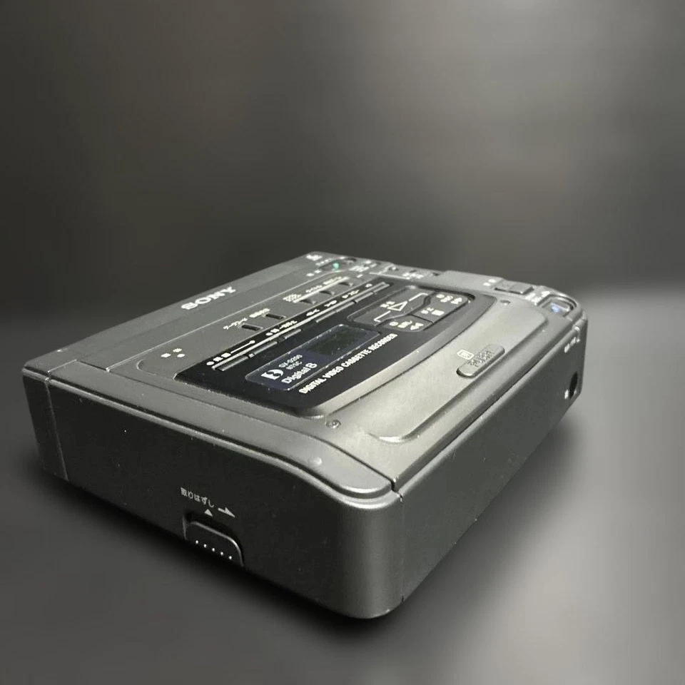 SONY GV-D200 Digital8 Video Cassette Recorder Tested w/ Remote AC Adapter Cables - image 4 of 4