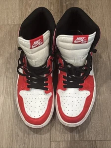 Size 11- Jordan 1 Retro OG High Chicago