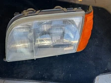 Mercedes Benz Bosch W140 S-Class Headlight S500 S320 S420 BOSCH 0301093703