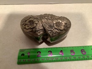 Silverplate double heart shaped velvet lined trinket box