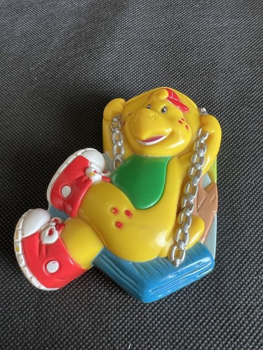 Barney & Friends Plastic Kids 3D Puzzle TREE SWING USED - Picture 3 of 9
