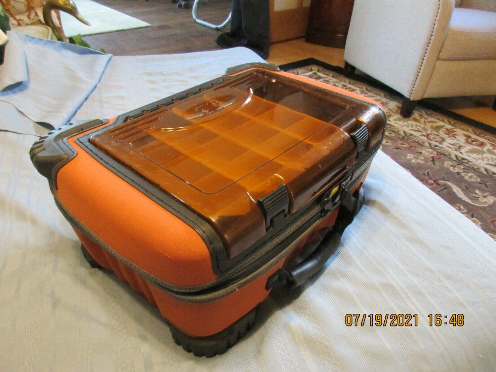 Plano Guide Series flit top Orange fabric 売れ筋 hard sided オープニング used tackle box covered gd
