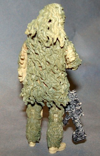 1:18 BBI Elite Force U.S Army Sniper Sharpshooter M82 Rifle Tom Berenger Figure - Picture 2 of 7