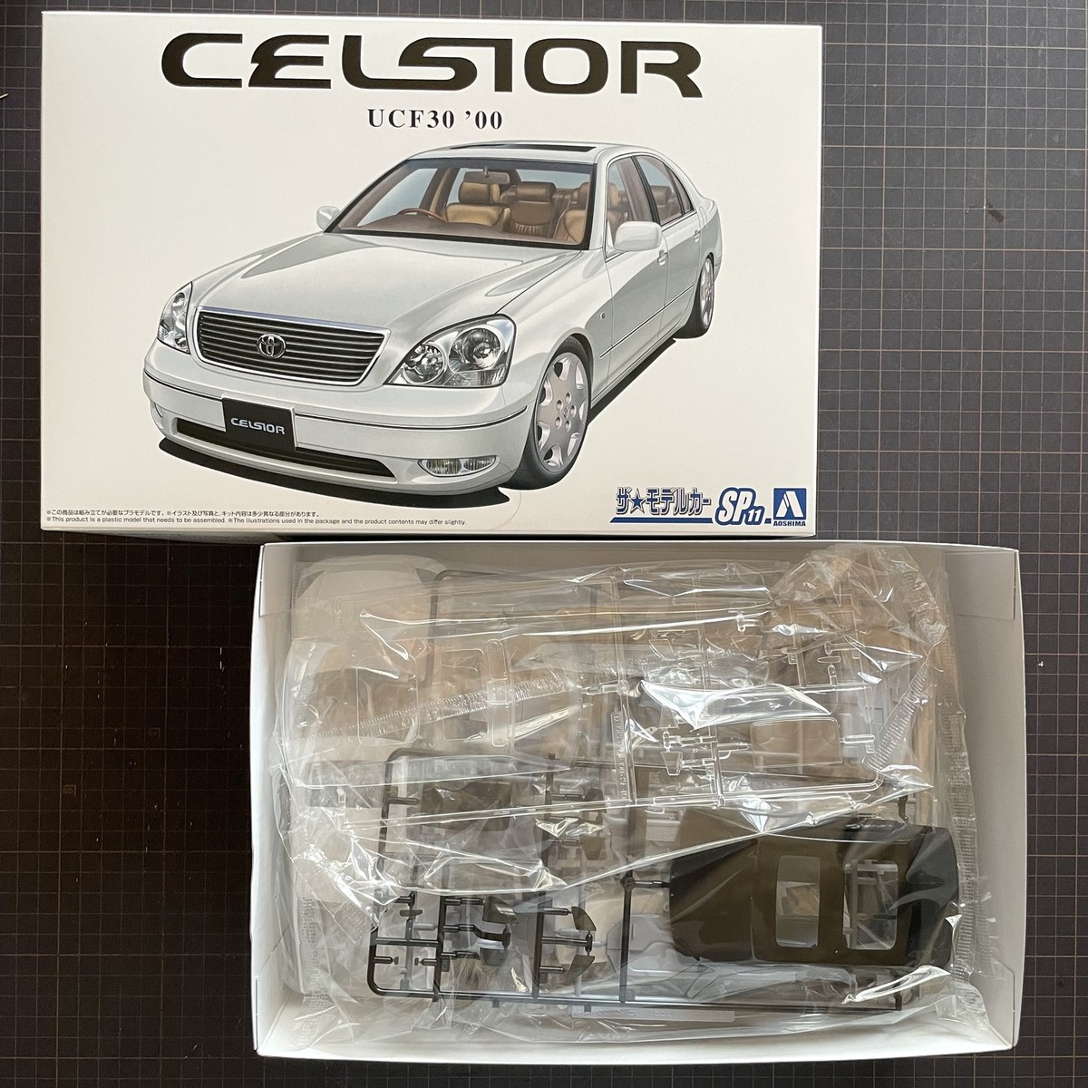 Aoshima 1/24 The Model Car SP11 TOYOTA CELSIOR UCF30 2000