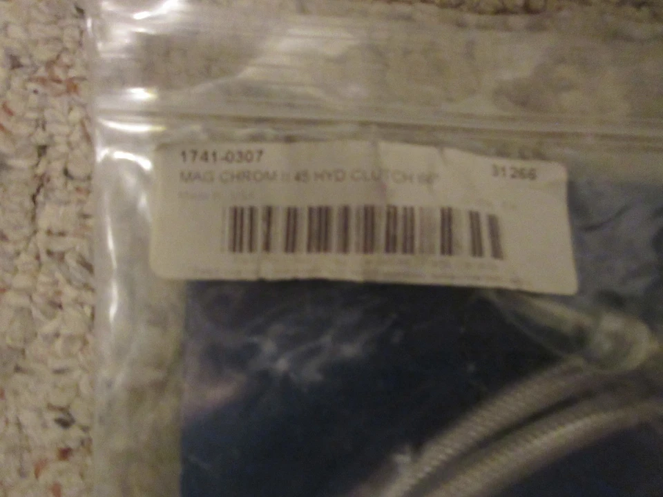 Línea de embrague hidráulico Magnum - Sterling Chrome II - 66" 31266 Foto 4 de 4