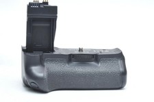 Canon OEM BG-E8 Battery Grip for EOS Rebel T2i, T3i, T4i T5i