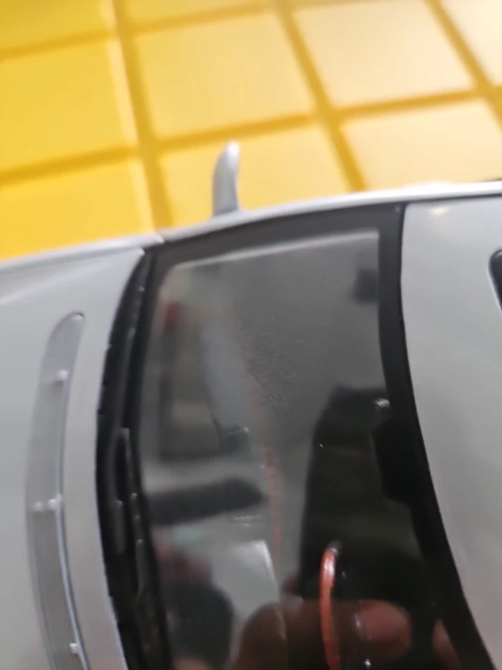 Maisto Premiere Edition 1998 Mercedes-Benz S-Class S500 AMG 1/18 Scale DieCast  - Image 2 of 4