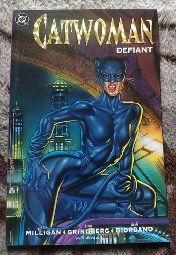 CATWOMAN DEFIANT GRAPHIC NOVEL NM 1992 BATMAN