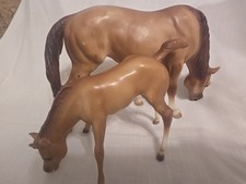 Lot of 2 Vintage Breyer Grazing Mare #141 and Grazing Foal #151 Bay