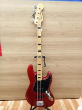 Bajo eléctrico usado SQUIER CLASSIC VIBE 70S JAZZ BASS / se envía desde Japón