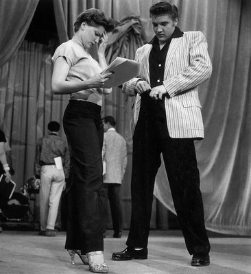 #ad Elvis Presley Adjusting The Pants 4x6 Picture Celebrity Print $4.99