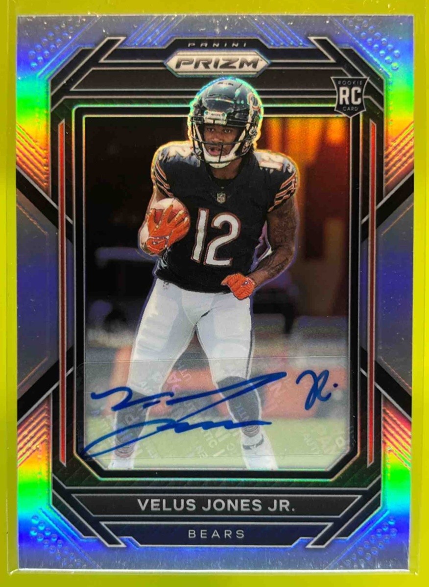 2022 Panini Prizm Velus Jones Jr. Auto Silver Chicago Bears #332 RC