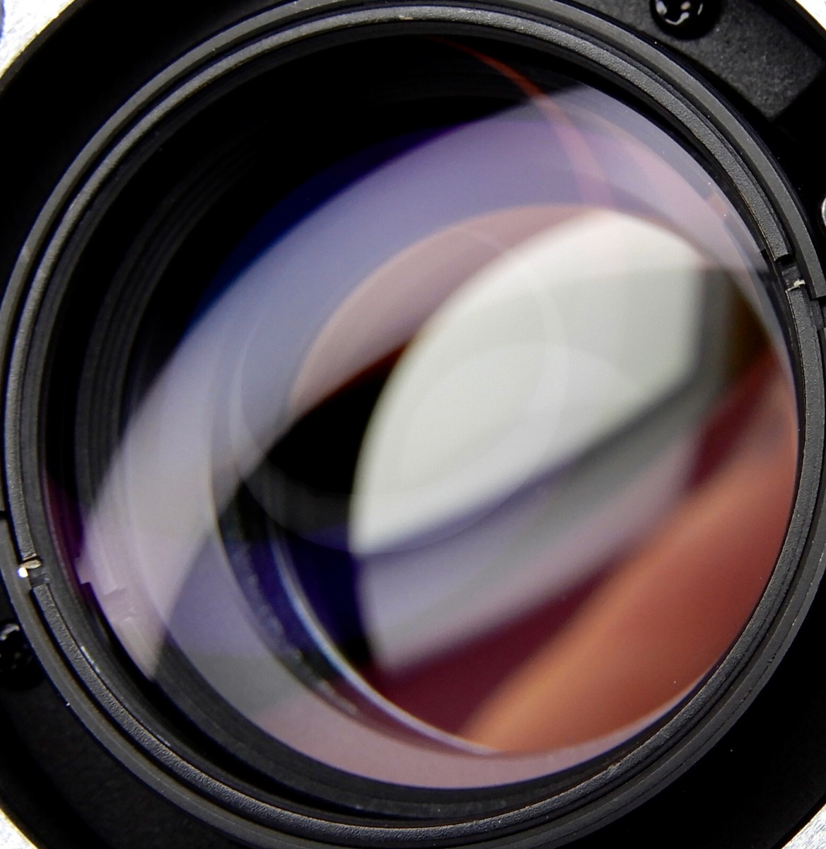Minolta XE 一眼付き　Rokkor 16mm f2.8fish eye Review: The Minolta MD 16mm f2.8 Fish-eye Lens – Transient Eye
