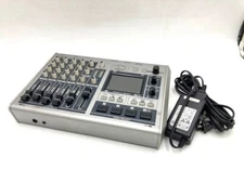 Roland VR-3 Portable AV SD Mixer Functions required for live streaming Tested