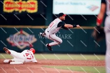 Gh825 Barry Larkin Cincinnati Reds Baseball 8x10 11x14 16x20 Photo Gh825 Barry Larkin Cincinnati Reds Baseball 8x10 11x14 16x20 Photo